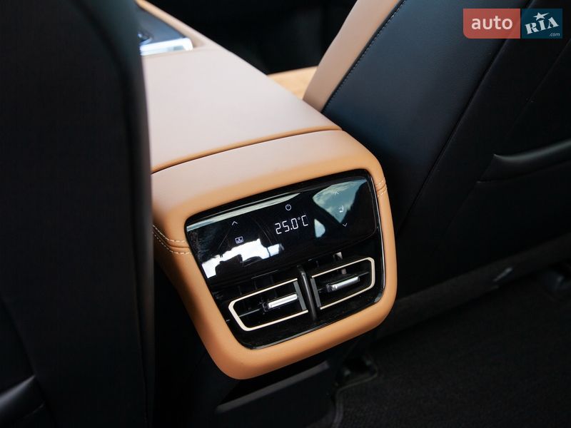 Седан Mazda EZ-6 2024 в Киеве