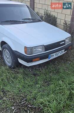 Хэтчбек Mazda Familia 1985 в Одессе