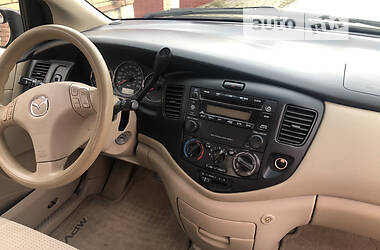 Минивэн Mazda MPV 2004 в 