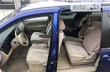 Минивэн Mazda MPV 2004 в 