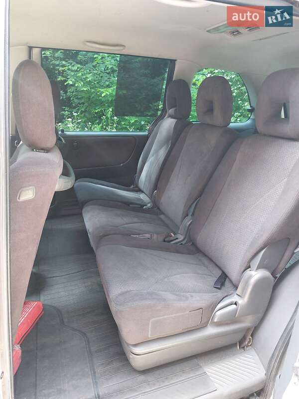 Минивэн Mazda MPV 2002 в Ковеле