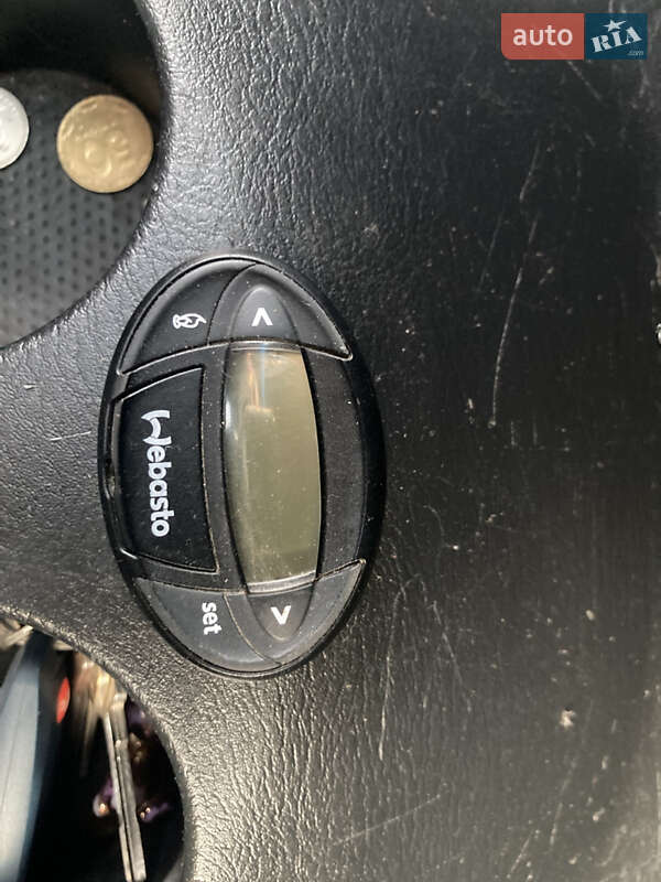 Минивэн Mazda MPV 2004 в Владимире