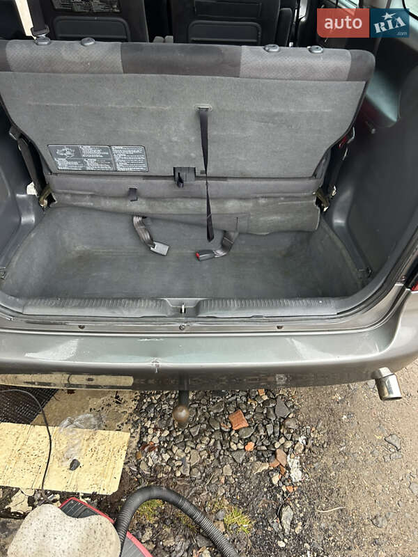 Минивэн Mazda MPV 2003 в Хмельницком