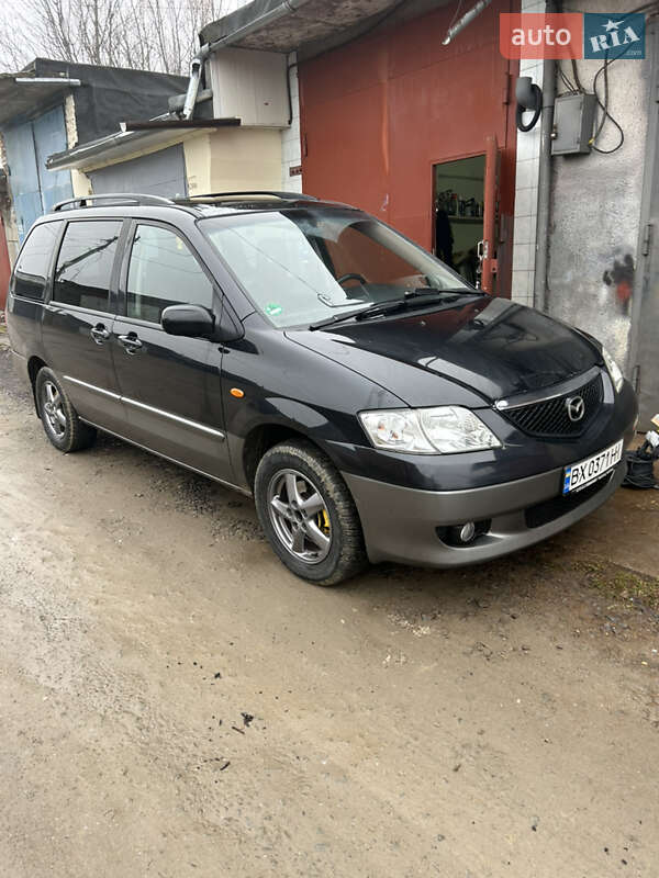 Минивэн Mazda MPV 2003 в 