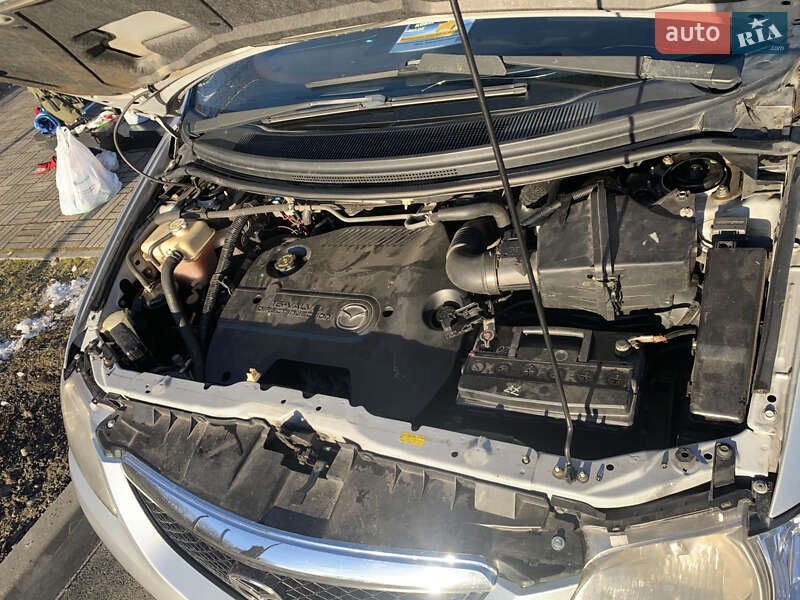 Минивэн Mazda MPV 2002 в Львове