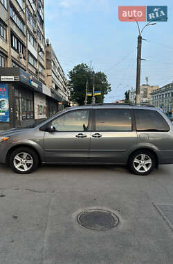 Минивэн Mazda MPV 2004 в 