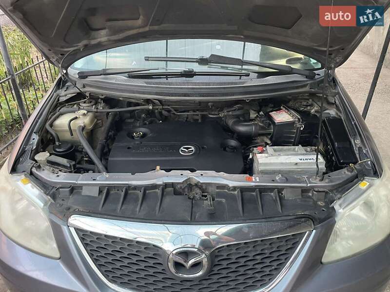 Минивэн Mazda MPV 2004 в Измаиле