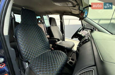 Минивэн Mazda MPV 2002 в 