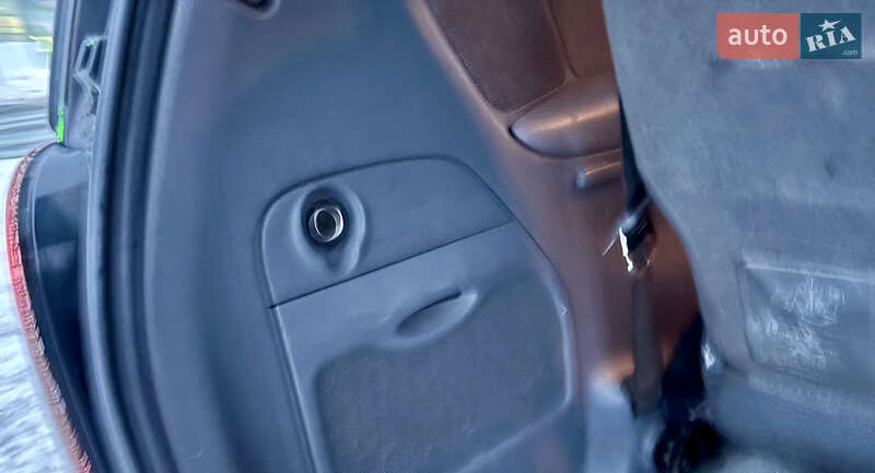 Мінівен Mazda MPV 2005 в Білій Церкві