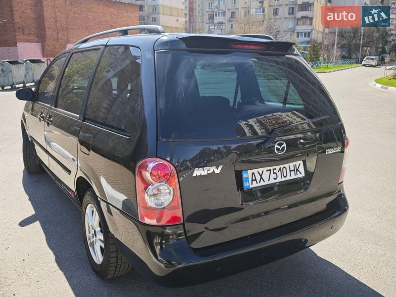 Мінівен Mazda MPV 2003 в Коротичу