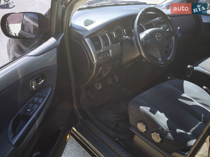 Мінівен Mazda MPV 2003 в Коротичу