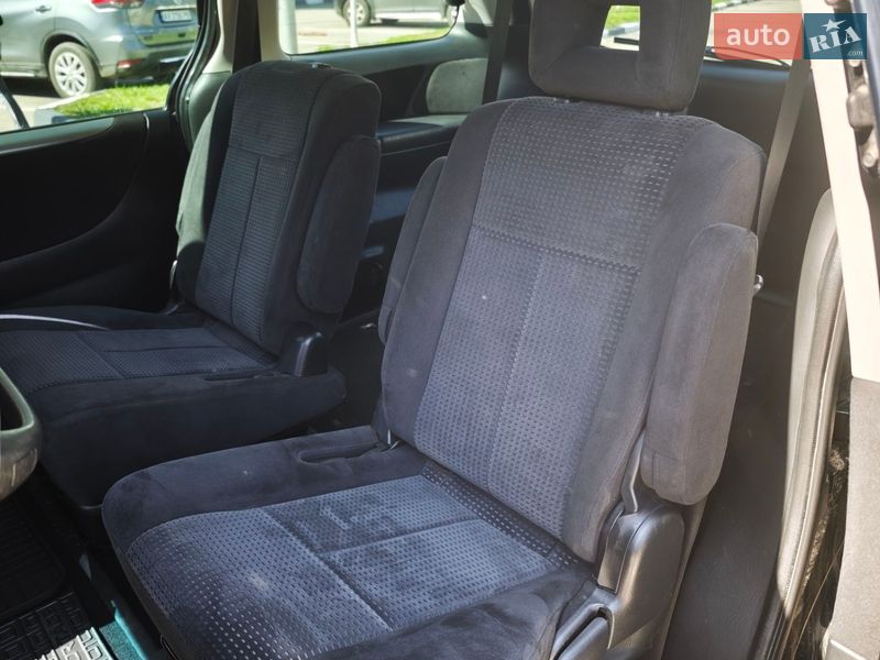 Мінівен Mazda MPV 2003 в Коротичу