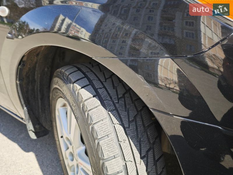 Мінівен Mazda MPV 2003 в Коротичу