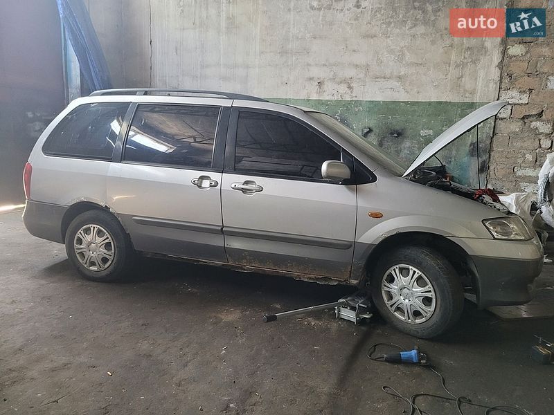 Минивэн Mazda MPV 2003 в Днепре