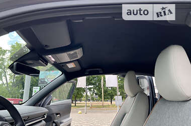 Внедорожник / Кроссовер Mazda MX-30 2020 в 