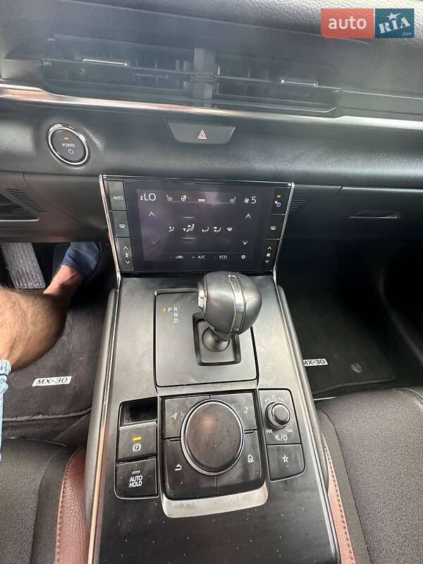 Внедорожник / Кроссовер Mazda MX-30 2021 в Черновцах фото 6 Внедорожник / Кроссовер Mazda MX-30 2021 в Черновцах