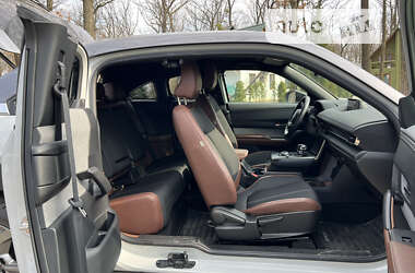 Внедорожник / Кроссовер Mazda MX-30 2021 в 