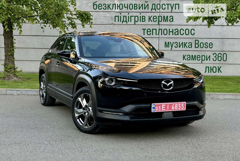 Позашляховик / Кросовер Mazda MX-30 2020 в Києві