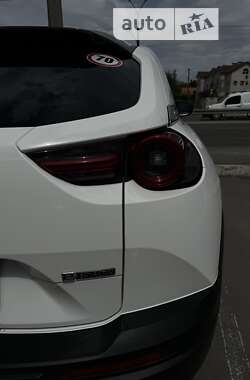Внедорожник / Кроссовер Mazda MX-30 2020 в Днепре