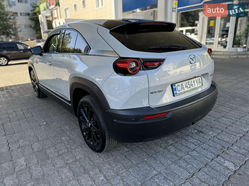 Внедорожник / Кроссовер Mazda MX-30 2020 в Одессе