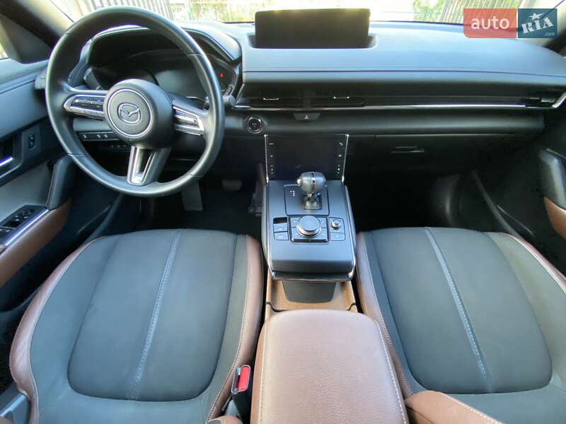 Внедорожник / Кроссовер Mazda MX-30 2020 в Тернополе