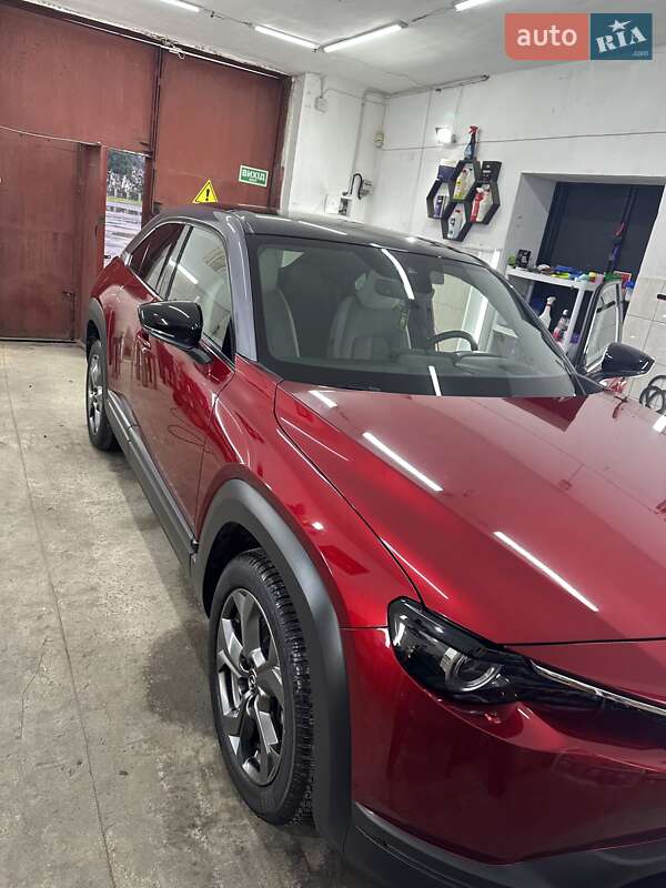 Позашляховик / Кросовер Mazda MX-30 2021 в Львові