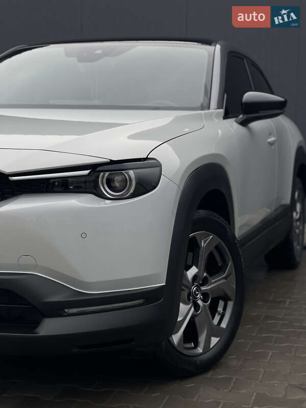 Внедорожник / Кроссовер Mazda MX-30 2020 в Тернополе