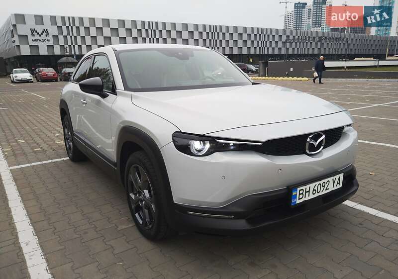 Внедорожник / Кроссовер Mazda MX-30 2021 в Одессе