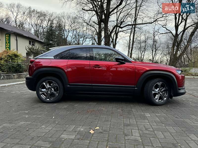Внедорожник / Кроссовер Mazda MX-30 2021 в Дрогобыче
