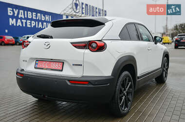 Внедорожник / Кроссовер Mazda MX-30 2024 в 