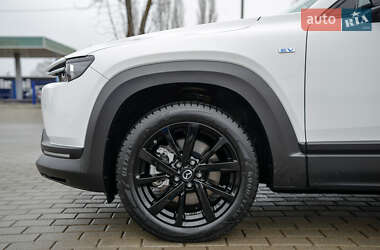Внедорожник / Кроссовер Mazda MX-30 2024 в 