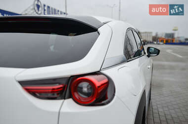 Внедорожник / Кроссовер Mazda MX-30 2024 в 