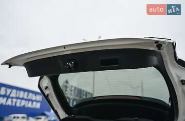 Внедорожник / Кроссовер Mazda MX-30 2024 в 