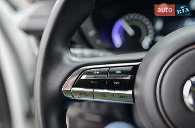 Внедорожник / Кроссовер Mazda MX-30 2024 в 