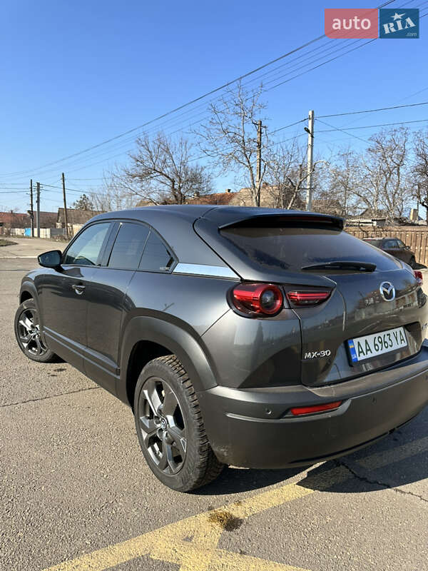Внедорожник / Кроссовер Mazda MX-30 2020 в Кривом Роге