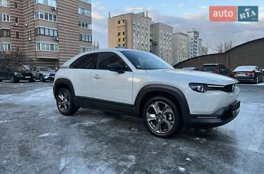 Внедорожник / Кроссовер Mazda MX-30 2021 в Киеве