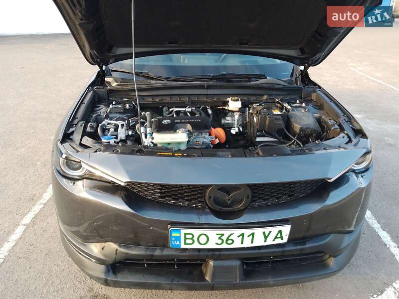 Внедорожник / Кроссовер Mazda MX-30 2023 в Радивилове