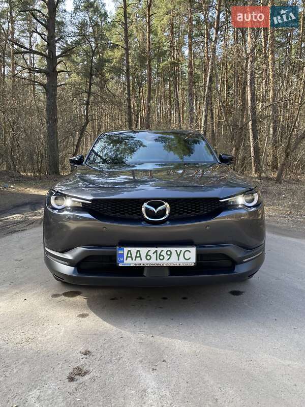Внедорожник / Кроссовер Mazda MX-30 2021 в Киеве