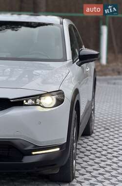 Внедорожник / Кроссовер Mazda MX-30 2021 в Виннице
