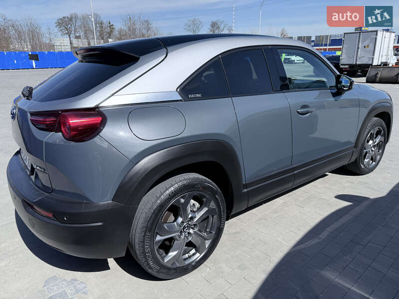 Внедорожник / Кроссовер Mazda MX-30 2020 в Виннице