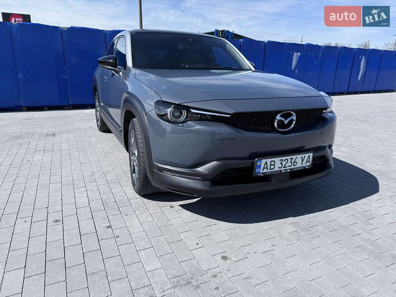 Внедорожник / Кроссовер Mazda MX-30 2020 в Виннице