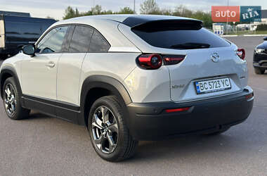 Внедорожник / Кроссовер Mazda MX-30 2021 в 