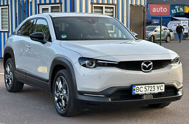 Внедорожник / Кроссовер Mazda MX-30 2021 в 