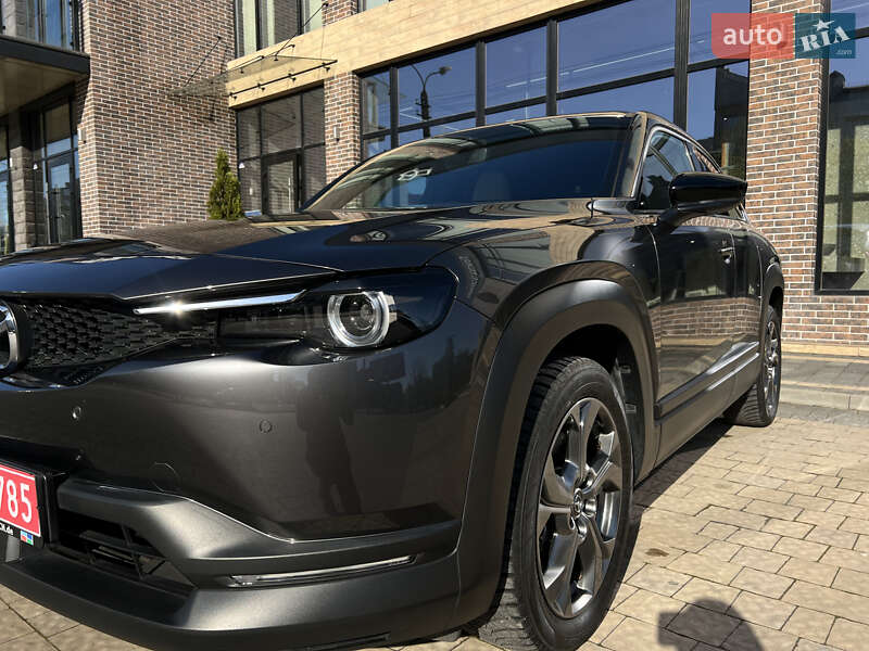 Внедорожник / Кроссовер Mazda MX-30 2020 в Ивано-Франковске