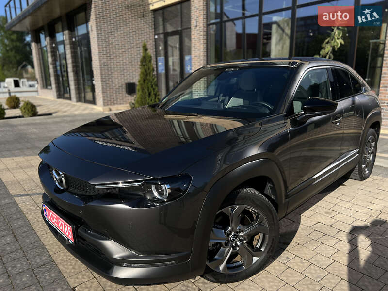 Внедорожник / Кроссовер Mazda MX-30 2020 в Ивано-Франковске