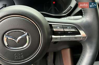 Внедорожник / Кроссовер Mazda MX-30 2020 в 