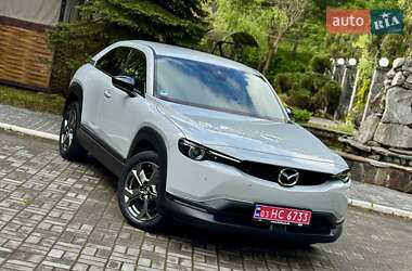 Внедорожник / Кроссовер Mazda MX-30 2020 в 