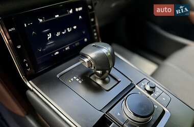 Внедорожник / Кроссовер Mazda MX-30 2020 в 