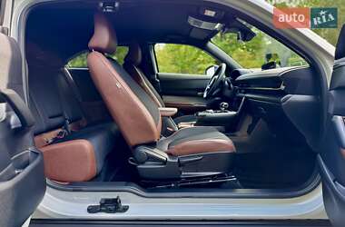 Внедорожник / Кроссовер Mazda MX-30 2020 в 