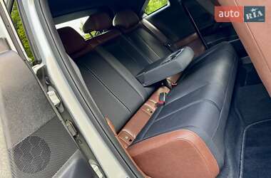 Внедорожник / Кроссовер Mazda MX-30 2020 в 